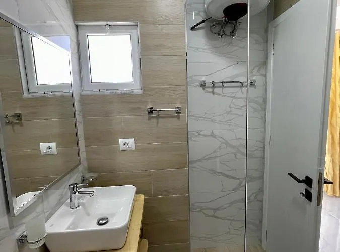 Apartment Lotus One Bedroom *